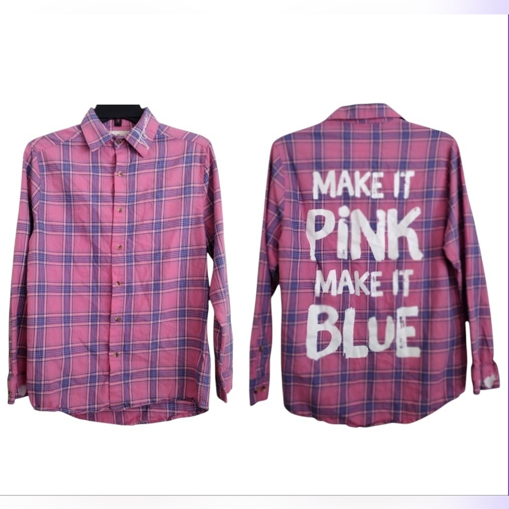 Cakeworthy Pink Plaid Button-Up Shirt with Sleeping Beauty Graphics Size Small